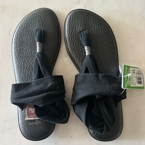 Black Sanuks - Brand New!!